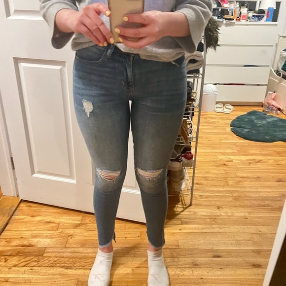 Jeans - Picture 2 of 3